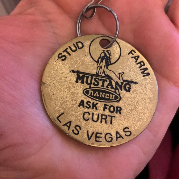 Mustang Ranch Las Vegas CURT Vintage rare key ring charm holder - Picture 1 of 4